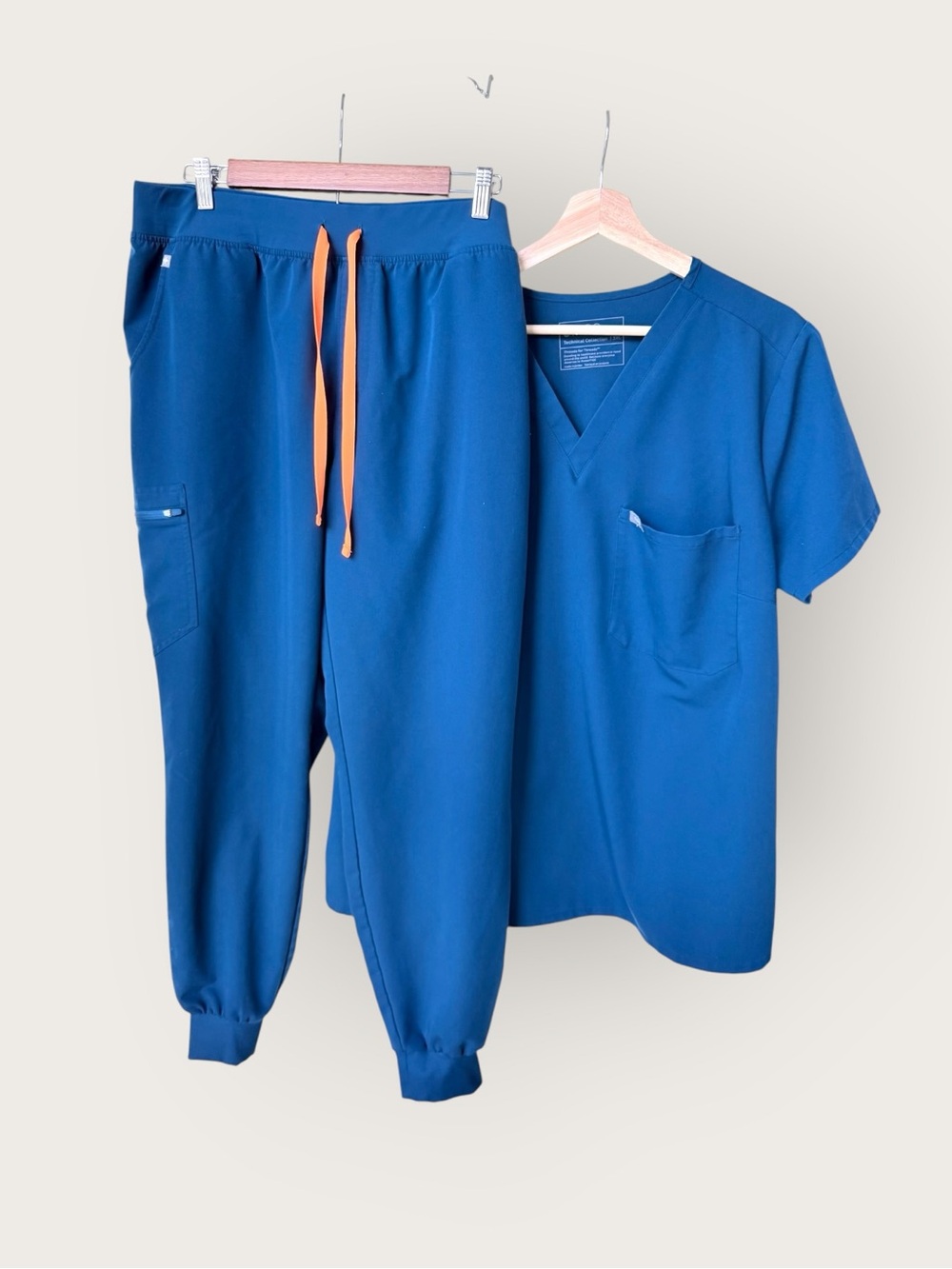 Figs SET Catarina Scrub Top (3XL) and Zamora Jogger Bottoms (XXL) Deep Reef